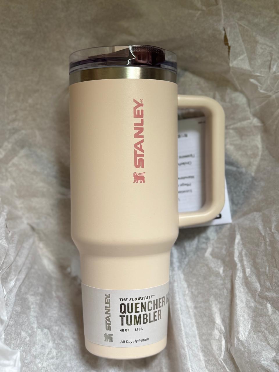 Premium Stanley Cup Pro Tour Flip Lid System and 100 percent Leak proof Design rose quartz